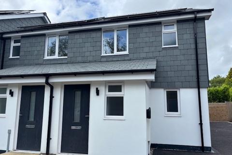 2 bedroom end of terrace house to rent, Terras Road, St. Austell, PL26