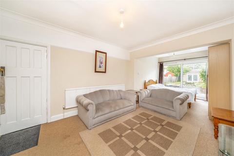 4 bedroom terraced house for sale, Boxmoor Road, Kenton