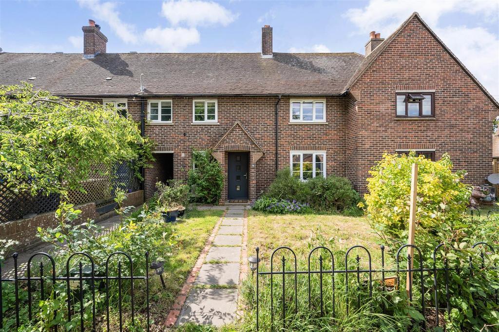 4 bedroom terraced house for sale
