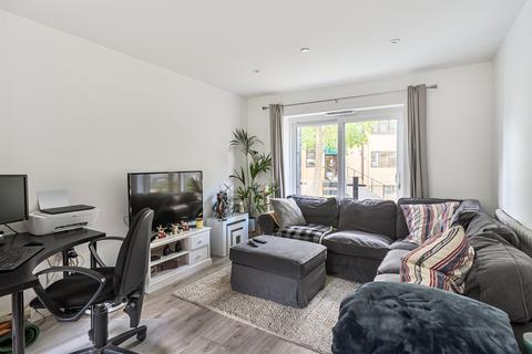 1 bedroom flat for sale, Sandridge Park, St. Albans
