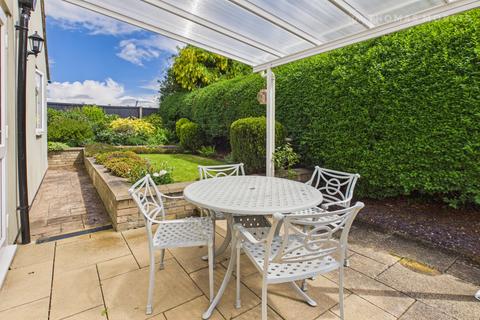 2 bedroom bungalow for sale, Boddington Gardens, Bedfordshire SG18