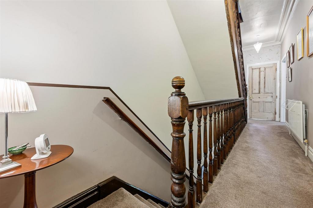 First floor landing.jpg