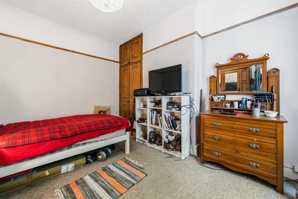 Bedroom One.jpg