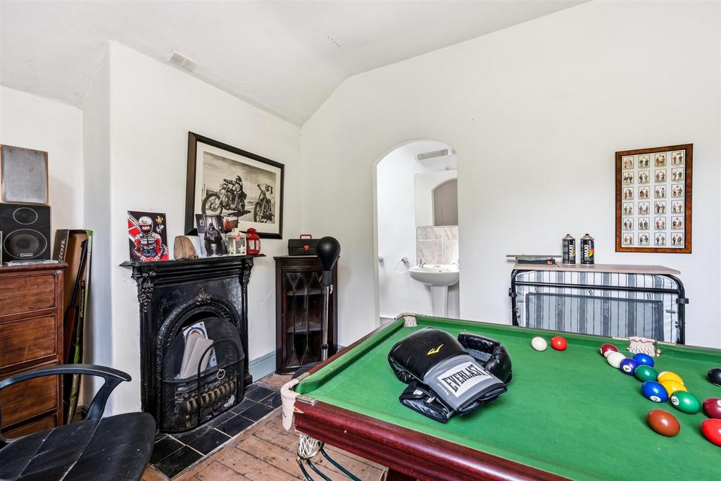 Bedroom Four to en-suite.jpg