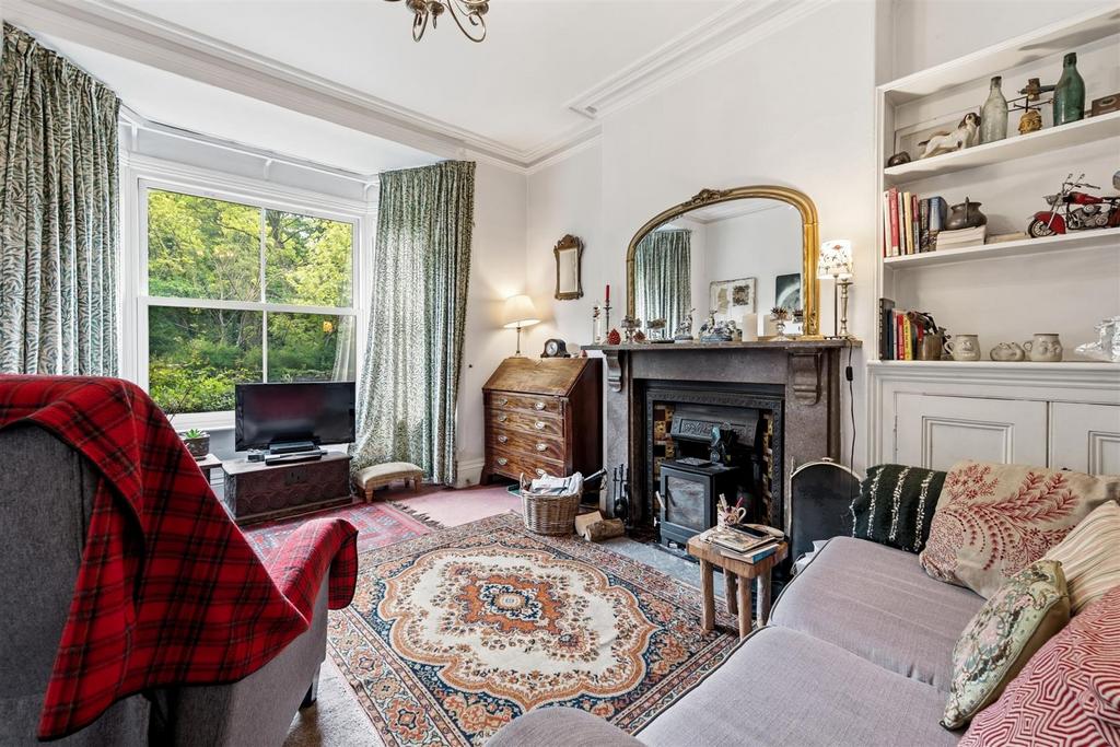Sitting Room from entrance hallway.jpg
