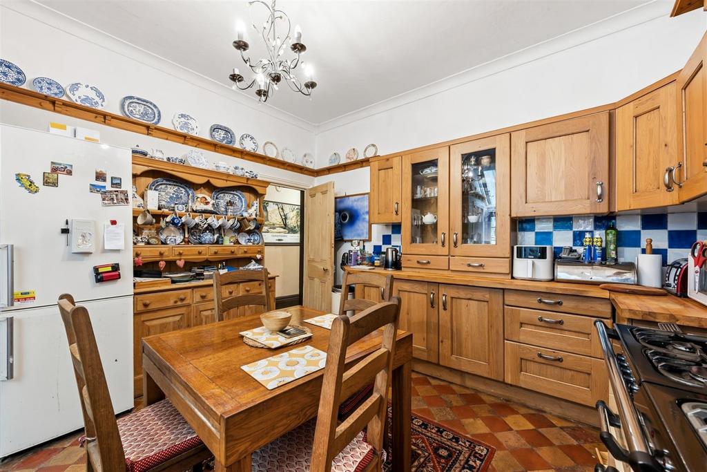 Kitchen to entrance hallway.jpg