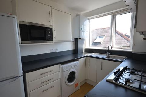 2 bedroom flat to rent, Charminster Road, Bournemouth BH8