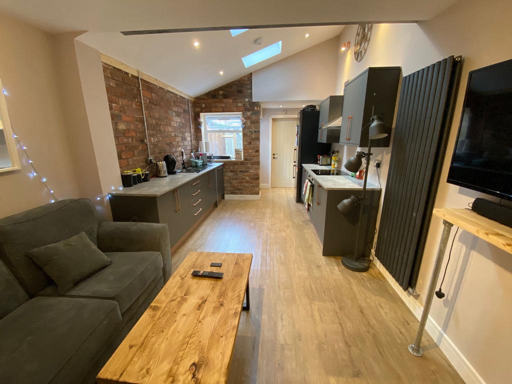 House in Birmingham, Edgbaston, West Midlands - View 5