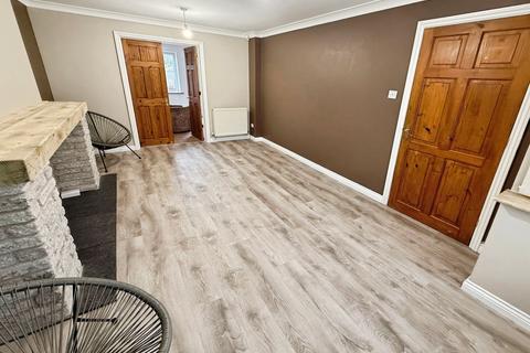 4 bedroom detached house for sale, Chiswick Court, Telford TF2