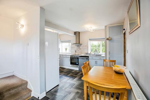 3 bedroom end of terrace house for sale, School Lane, Illingworth, Halifax