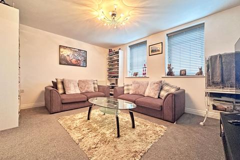 3 bedroom townhouse for sale, Bloomfield Road, TIPTON, DY4 9EB