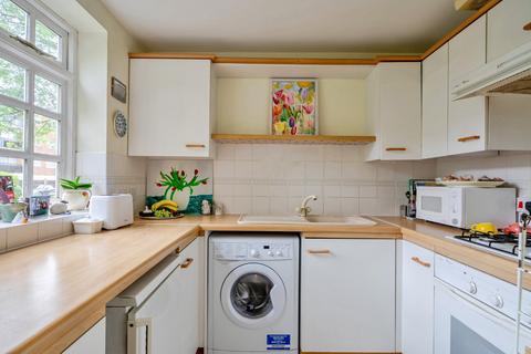 1 bedroom apartment for sale, Hanson Close, Beckenham, BR3