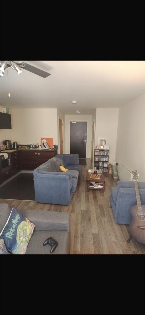 Apartment in Birmingham, West Midlands - View 3