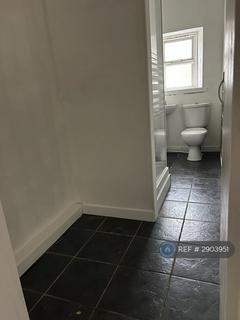 2 bedroom flat to rent, Loudoun Road, Newmilns, KA16