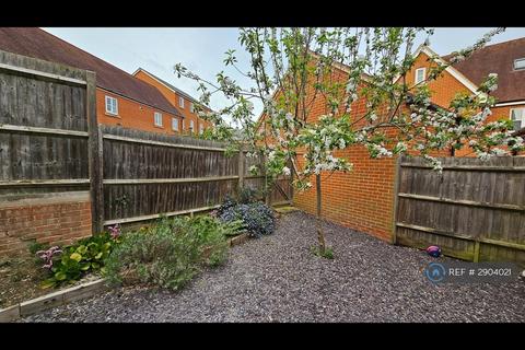 1 bedroom in a house share to rent, Prince Rupert Drive, Aylesbury, HP19