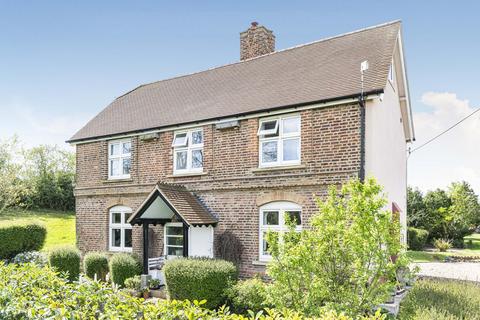 Layhams Road, Keston