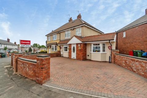 5 bedroom semi-detached house for sale, Highfield Road, Tipton