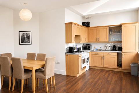 2 bedroom flat for sale, Woolcarder's Court, Stirling FK7
