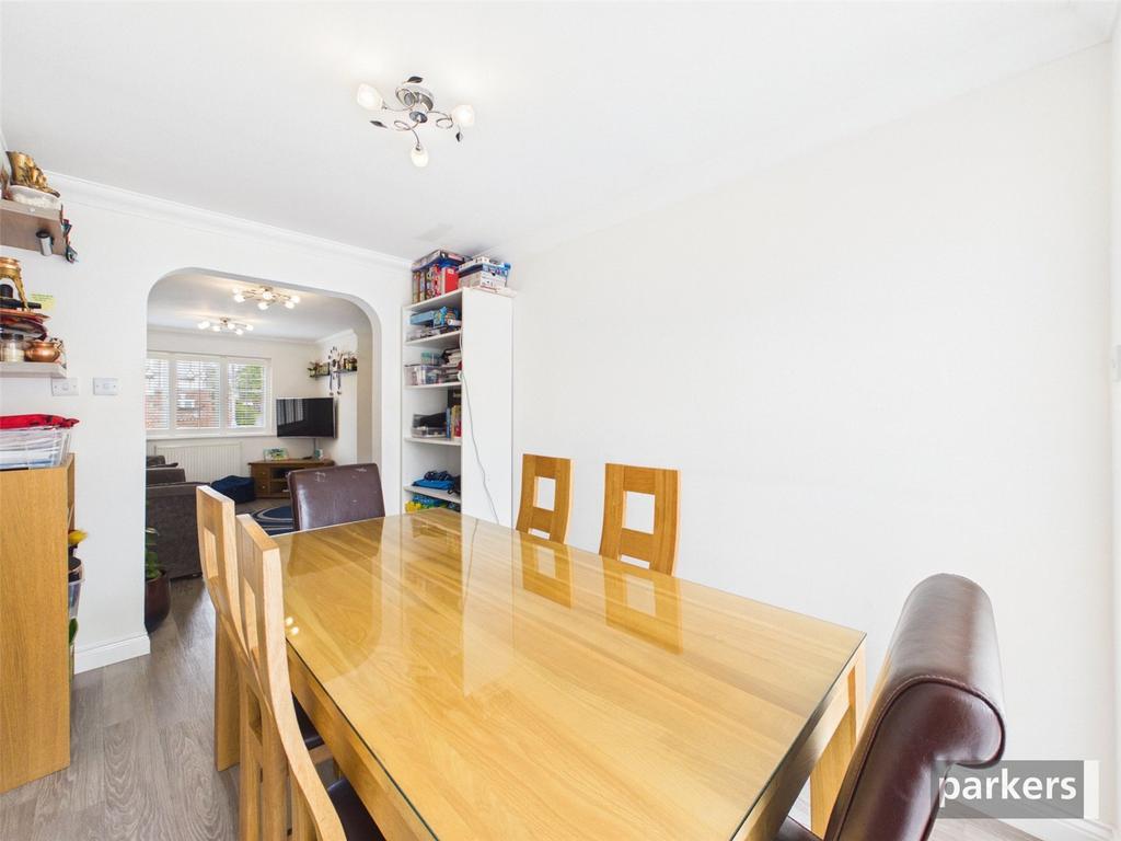 House in Reading, Lower Earley, Earley - View 5