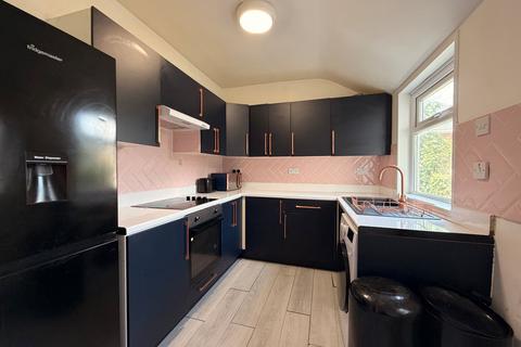 5 bedroom terraced house for sale, Lake Street, Nottingham, Nottinghamshire, NG7