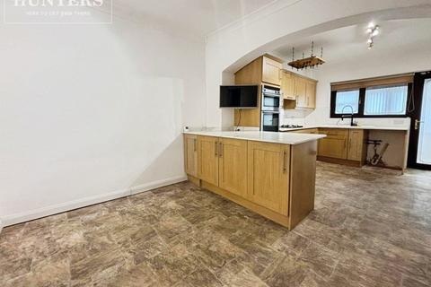 3 bedroom terraced house to rent, Vernon Street, Barnsley