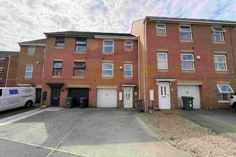 4 bedroom terraced house to rent, Ramsey Grove, Murton, Seaham, Co. Durham, SR7