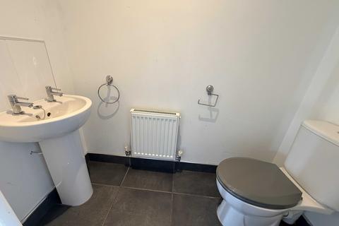 4 bedroom terraced house to rent, Ramsey Grove, Murton, Seaham, Co. Durham, SR7