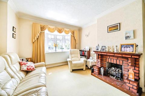 3 bedroom semi-detached house for sale, Grosvenor Avenue, Hayes