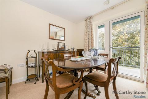 2 bedroom apartment for sale, Olivier Hart Close, Wilton, Salisbury