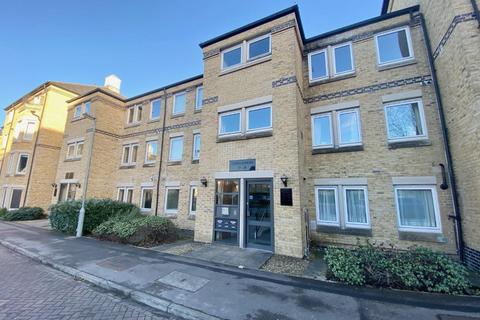 2 bedroom flat to rent, Olympian Court, York