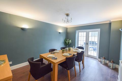 7 bedroom detached house for sale, Boxley Road, Walderslade, ME5