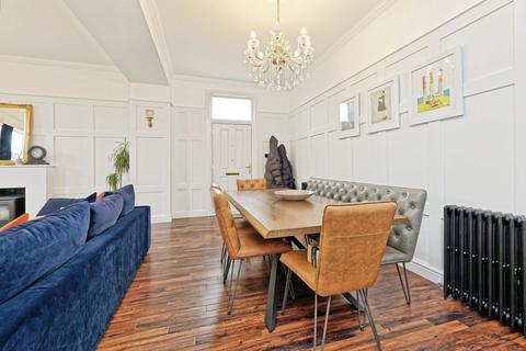 3 bedroom semi-detached house for sale, Beauxfield, Whitfield, Dover, Kent, CT16