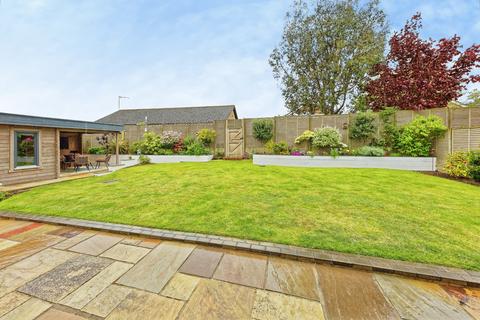 3 bedroom semi-detached house for sale, Beauxfield, Whitfield, Dover, Kent, CT16
