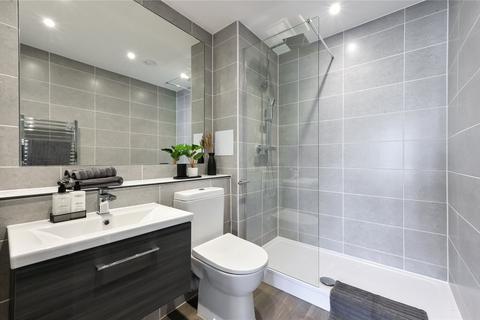 2 bedroom apartment to rent, Spinners Yard, Skinner Ln, LS7