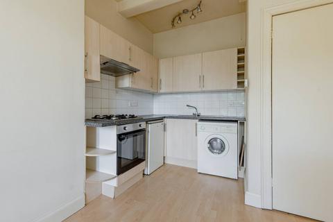 1 bedroom flat for sale, Albion Place, Edinburgh EH7
