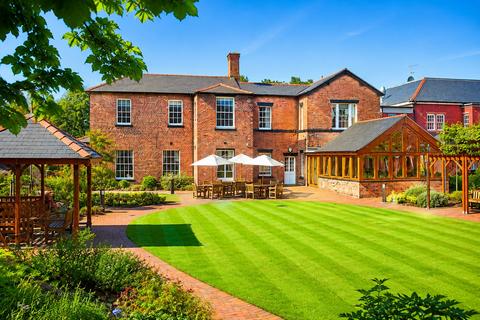 2 bedroom retirement property for sale, Boughton Hall, Cheshire CH3