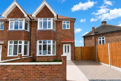 undefined, South Park Crescent, London, SE6