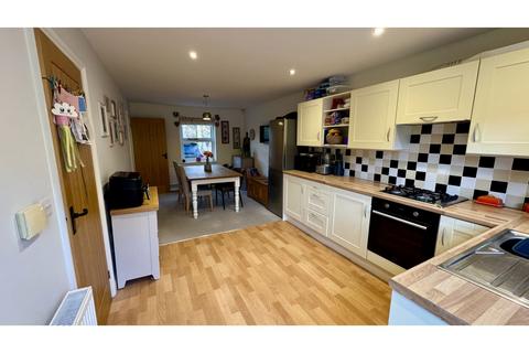3 bedroom terraced house for sale, Millfield Court, Matlock, DE4
