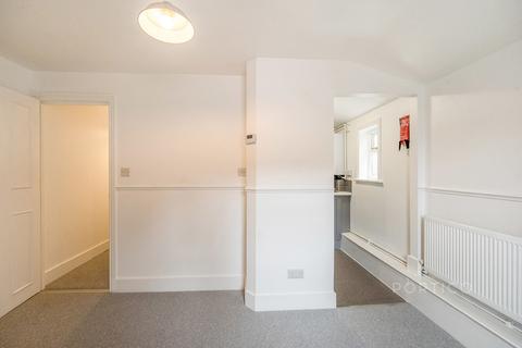 undefined, Lea Bridge Road, Leyton, London, E10