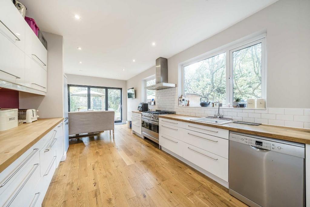 Kitchen, open plan living