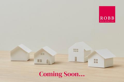2 bedroom duplex to rent, Alfred Terrace, Hillhead, Glasgow, G12