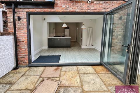 3 bedroom terraced house for sale, Gillbrook Road, Didsbury Village, Manchester, M20