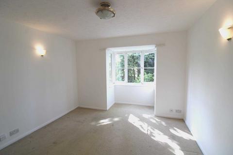 1 bedroom flat for sale, Bornedene, Potters Bar