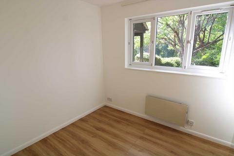 1 bedroom flat for sale, Bornedene, Potters Bar