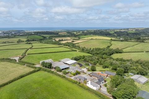 10 bedroom farm house for sale, Hersham, Bude EX23