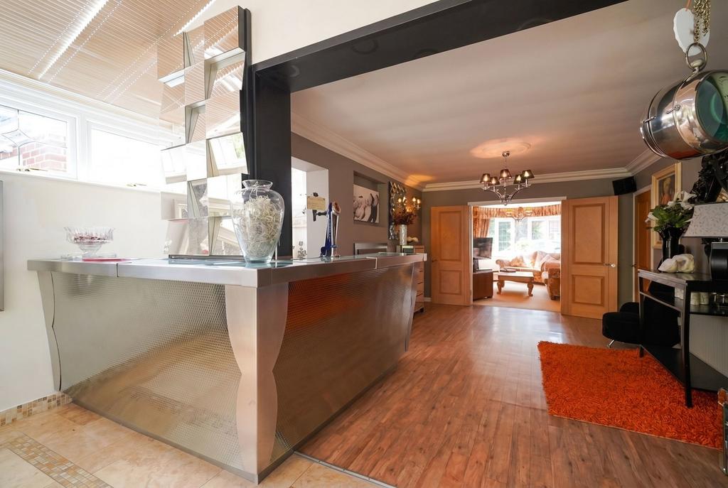 House in Solihull, Sharmans Cross - More
