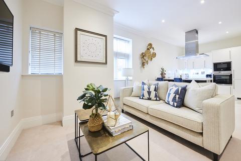 1 bedroom apartment to rent, Rainville Road, London, W6