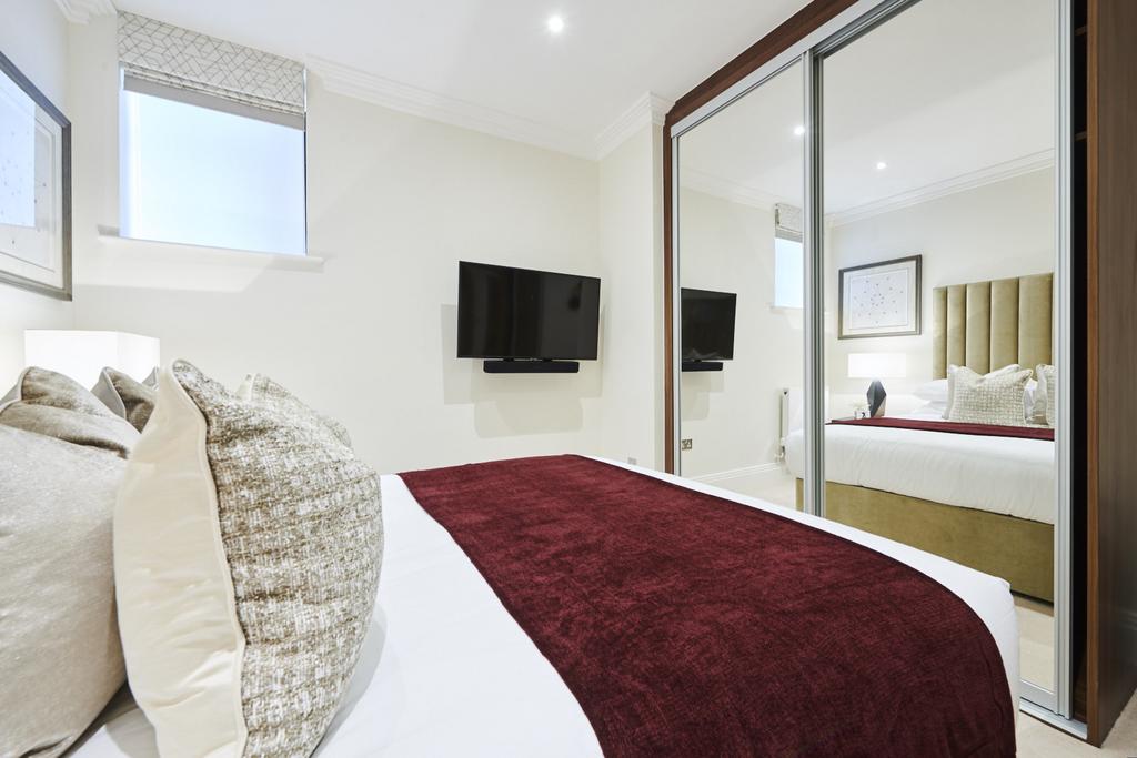 Rainville Road, London, W6 - More
