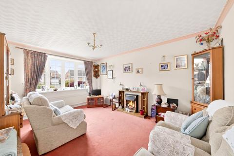 2 bedroom semi-detached bungalow for sale, Oakland Court, Kirkburton, HD8