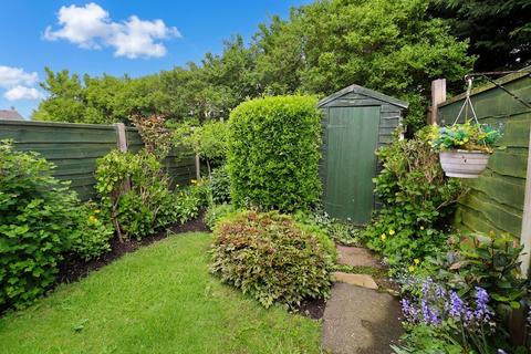 2 bedroom terraced house for sale, Brookside Close, Glossop SK13